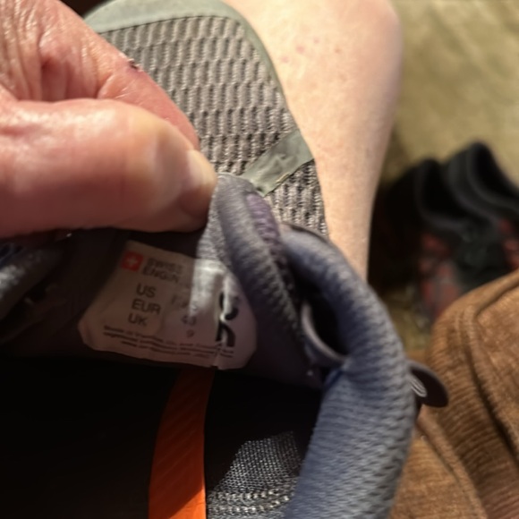 Dc  running shoes - Picture 7 of 7